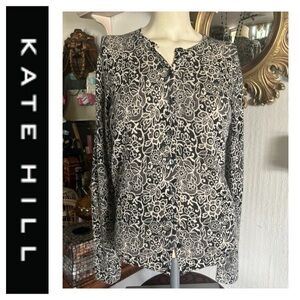 Black & White Lace Print Sweater